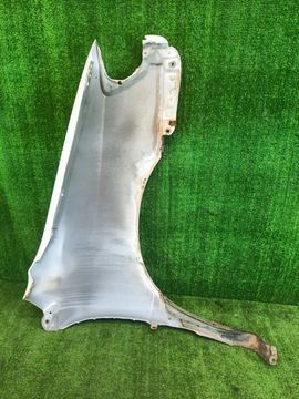КРЫЛО НА TOYOTA IPSUM SXM10G