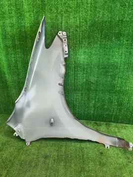 КРЫЛО НА MAZDA MPV LW3W