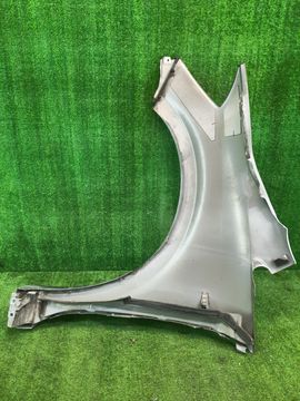 КРЫЛО НА NISSAN PRESAGE U31