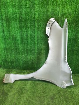 КРЫЛО НА TOYOTA FIELDER NZE141