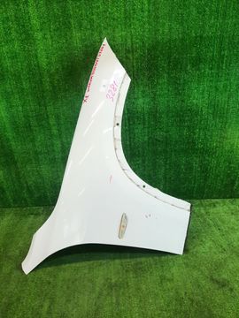 КРЫЛО НА BMW X1 E84