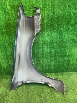 КРЫЛО НА NISSAN SUNNY B15