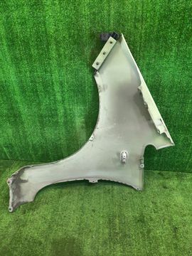 КРЫЛО НА MITSUBISHI COLT Z25A