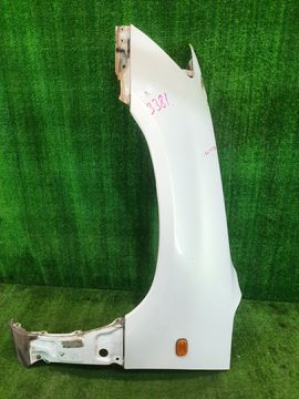 КРЫЛО НА TOYOTA HARRIER ACU15