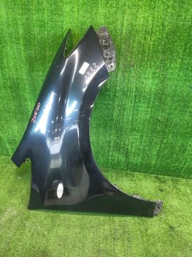 КРЫЛО НА TOYOTA WISH ZGE20