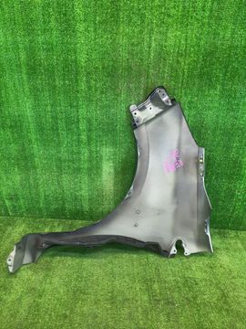 КРЫЛО НА TOYOTA AQUA NHP10
