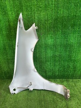 КРЫЛО НА MITSUBISHI LANCER CEDIA CS5W