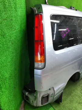 КРЫЛО НА TOYOTA NOAH SR40