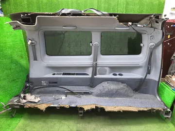 КРЫЛО НА TOYOTA NOAH SR40