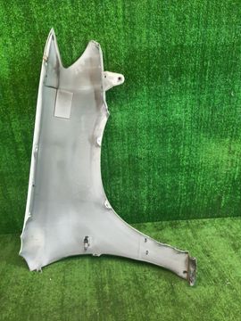 КРЫЛО НА MITSUBISHI AIRTREK CU4W