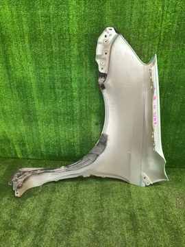 КРЫЛО НА TOYOTA PLATZ NCP12