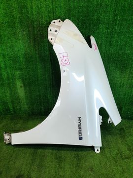КРЫЛО НА TOYOTA PRIUS ALPHA ZVW41