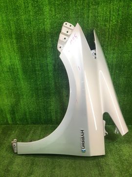 КРЫЛО НА TOYOTA PRIUS ZVW30