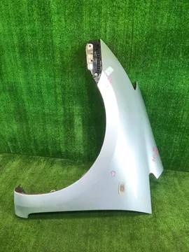 КРЫЛО НА TOYOTA WISH ZNE10