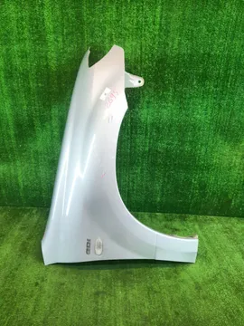 КРЫЛО НА MITSUBISHI AIRTREK CU4W