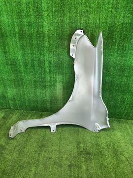 КРЫЛО НА TOYOTA FIELDER NZE141
