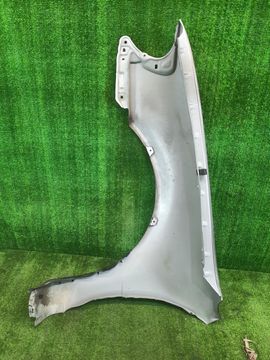 КРЫЛО НА TOYOTA COROLLA AE110