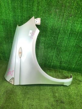 КРЫЛО НА TOYOTA VITZ SCP10