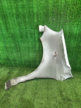 КРЫЛО НА TOYOTA VITZ SCP10