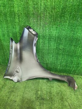 КРЫЛО НА TOYOTA VITZ KSP130