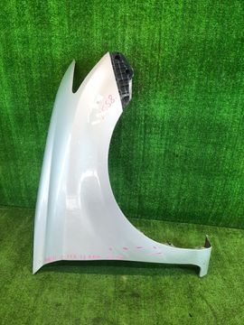 КРЫЛО НА TOYOTA FIELDER NZE161