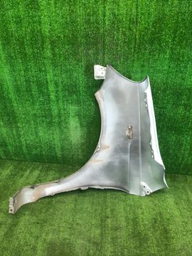 КРЫЛО НА TOYOTA VITZ SCP10