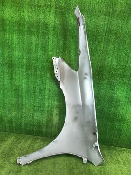 КРЫЛО НА HONDA INSPIRE UC1