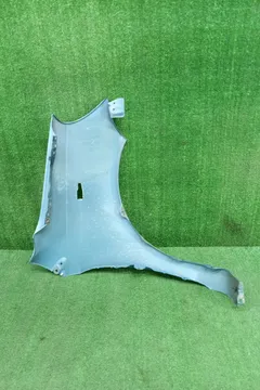 КРЫЛО НА TOYOTA VITZ NCP10