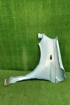 КРЫЛО НА TOYOTA VITZ NCP10
