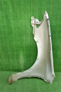 КРЫЛО НА TOYOTA CARINA ST210