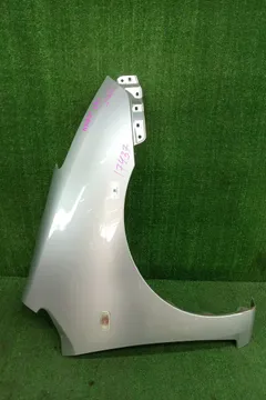 КРЫЛО НА TOYOTA PRIUS NHW20