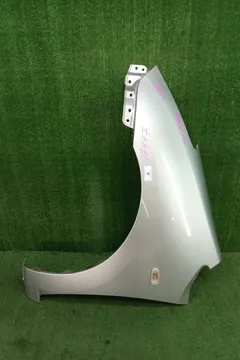 КРЫЛО НА TOYOTA PRIUS NHW20