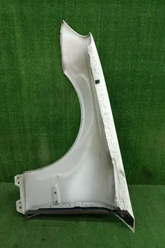 КРЫЛО НА MERCEDES-BENZ E-CLASS W211