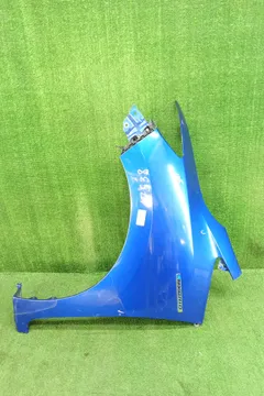 КРЫЛО НА HONDA FIT GP5