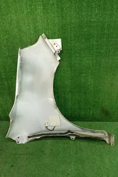 КРЫЛО НА NISSAN WINGROAD Y12