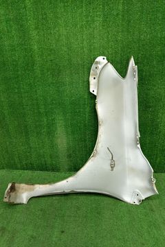 КРЫЛО НА TOYOTA COROLLA FIELDER ZRE142G