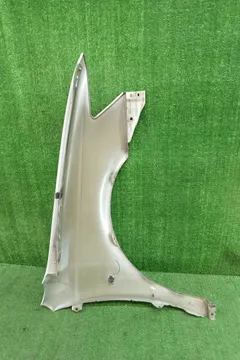 КРЫЛО НА TOYOTA VISTA SV50