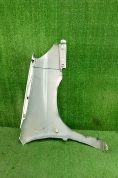 КРЫЛО НА TOYOTA RAUM EXZ10