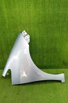 КРЫЛО НА TOYOTA RACTIS NCP120