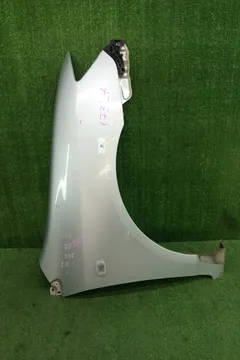 КРЫЛО НА TOYOTA COROLLA FIELDER ZZE122G
