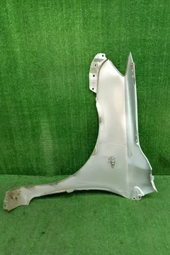КРЫЛО НА TOYOTA COROLLA  AXIO NZE141