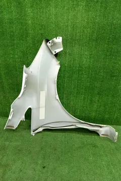 КРЫЛО НА NISSAN NOTE E12