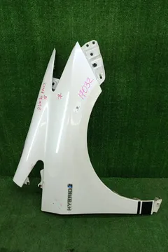 КРЫЛО НА TOYOTA PRIUS ZVW30
