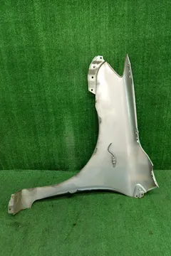 КРЫЛО НА TOYOTA COROLLA  AXIO NZE141