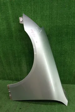 КРЫЛО НА NISSAN SKYLINE V35