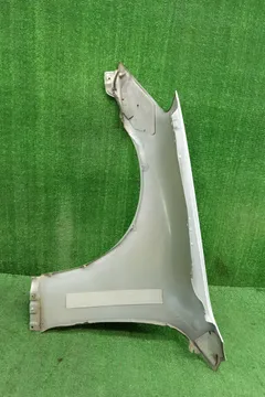 КРЫЛО НА NISSAN SKYLINE V35
