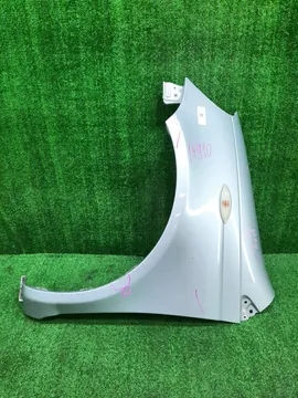 КРЫЛО НА TOYOTA VITZ SCP10