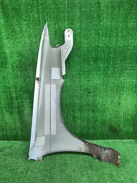 КРЫЛО НА NISSAN AVENIR W11