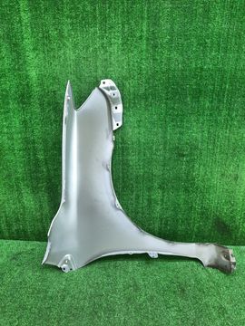 КРЫЛО НА TOYOTA COROLLA FIELDER ZRE142G