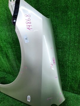 КРЫЛО НА HONDA STREAM RN1